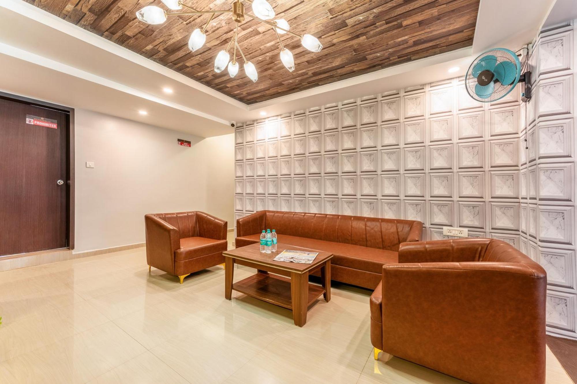 Metropolis Business Hotel Pangim Exterior foto