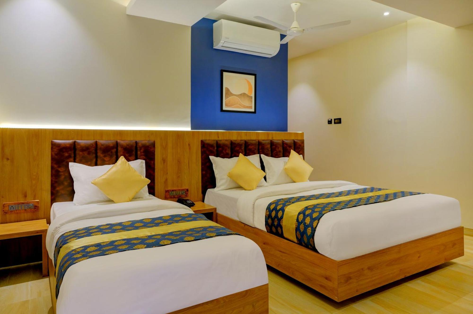 Metropolis Business Hotel Pangim Exterior foto