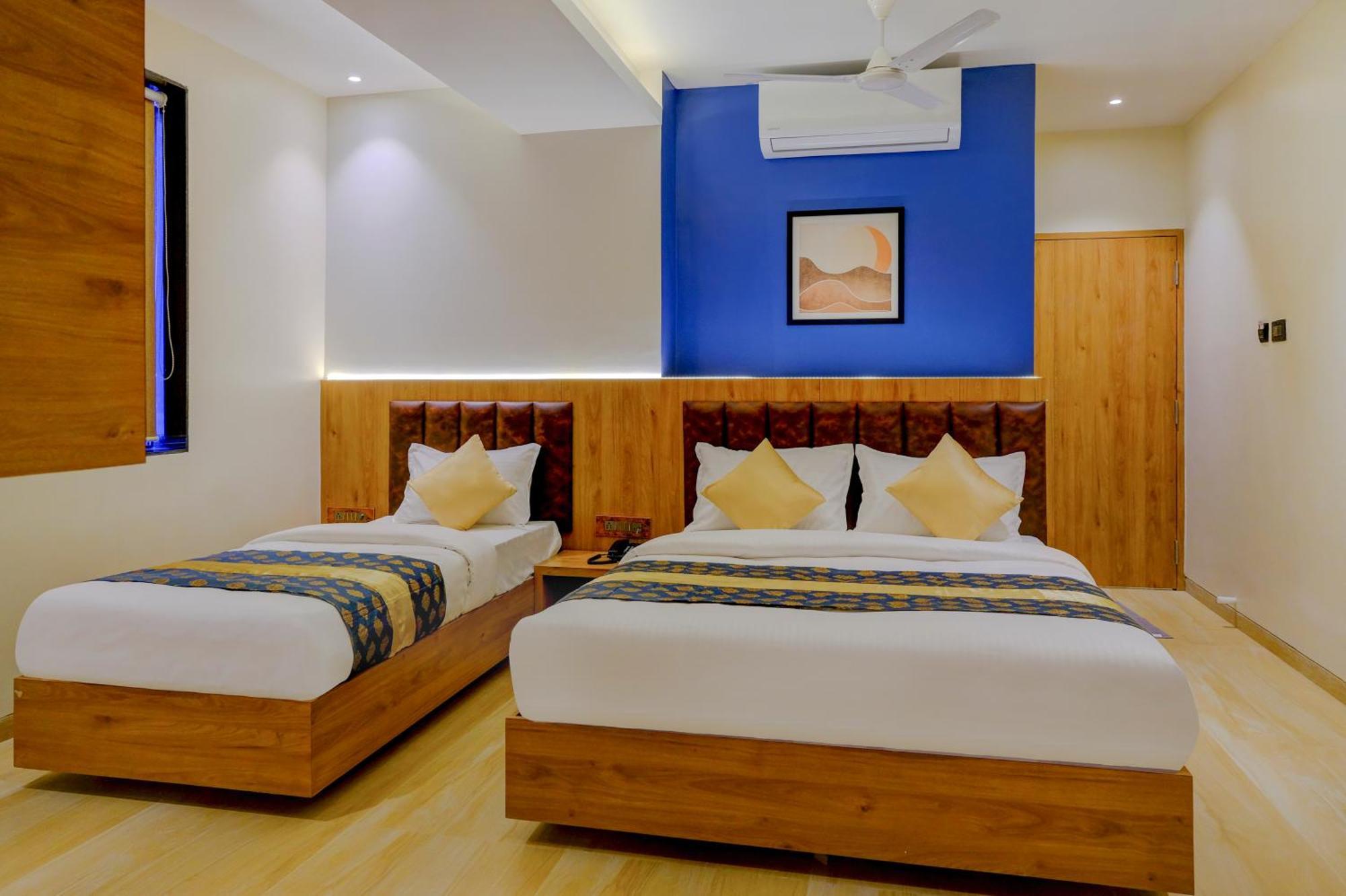 Metropolis Business Hotel Pangim Exterior foto